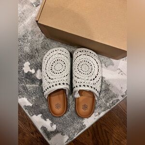 The Sak Bolinas Clog Natural Medallion Women’s US Size 8